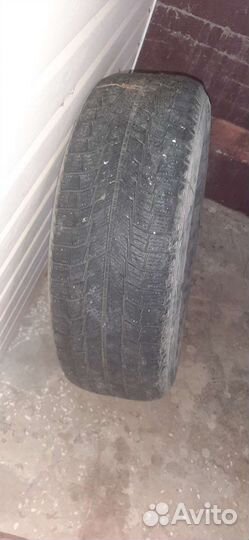 Michelin Latitude X-Ice 235/70 R16