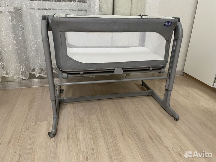 Приставная кроватка chicco