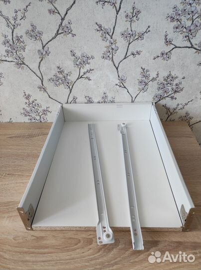 Кухонный выдвижной ящик