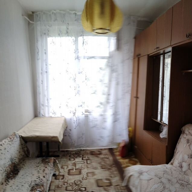 Комната в 3-к., 5/5 эт.
