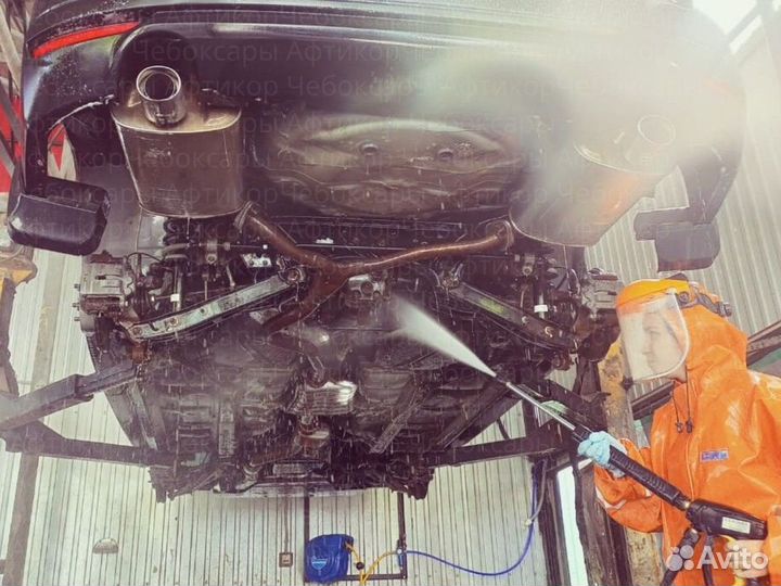 Антикоррозийная обработка днища автомобиля