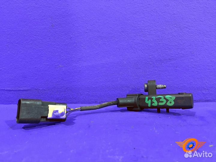 Датчик распредвала Land Rover Discovery 3 SUV