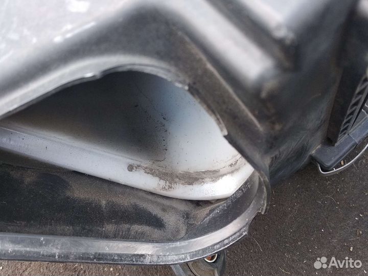 Корпус воздушного фильтра Nissan X-Trail NT30