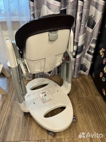 Детский стульчик для кормления peg perego