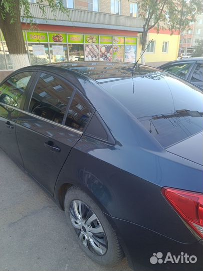 Chevrolet Cruze 1.8 AT, 2012, 158 000 км