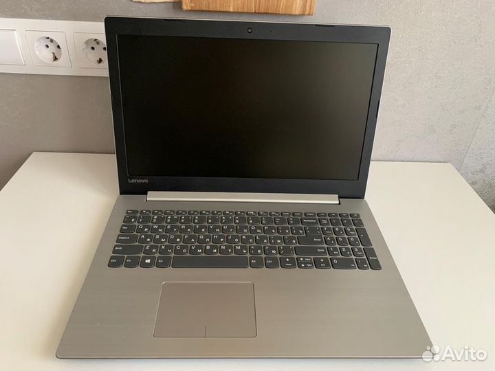 Ноутбук lenovo