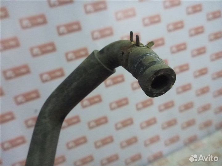 Патрубок системы охлаждения Toyota Prius NHW20