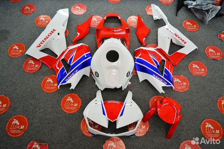 Honda CBR600RR 13 - 22 пластик в наличии 14 15 16