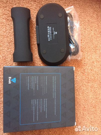 Набор с беспроводной зарядной станцией новый