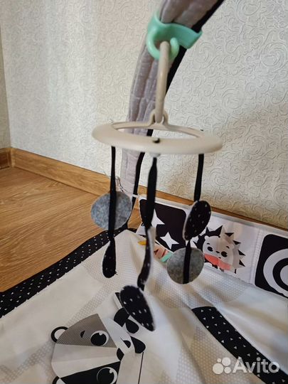 Развивающий коврик tiny love