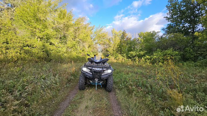 CF Moto X10 overland