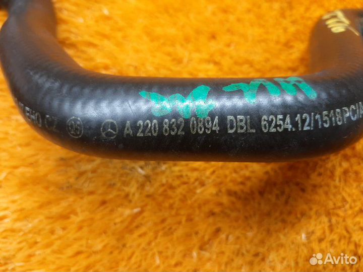 Патрубок расширительного бачка Mercedes-Benz