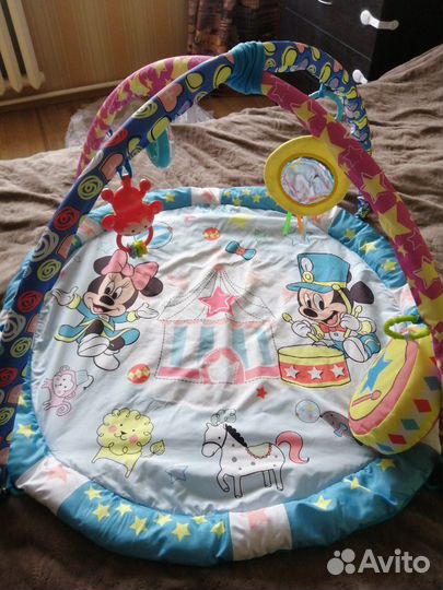 Развивающий коврик disney