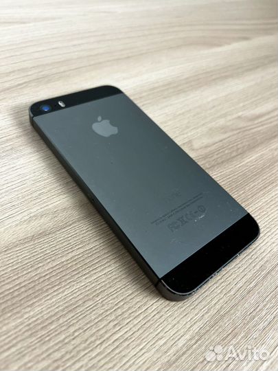 iPhone 5S, 16 ГБ