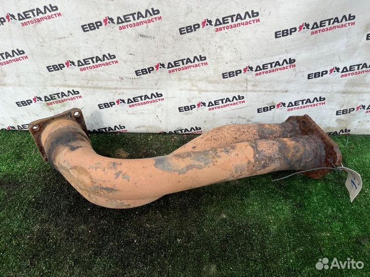 Приемная труба глушителя Audi 100 C4 седан 2 1991