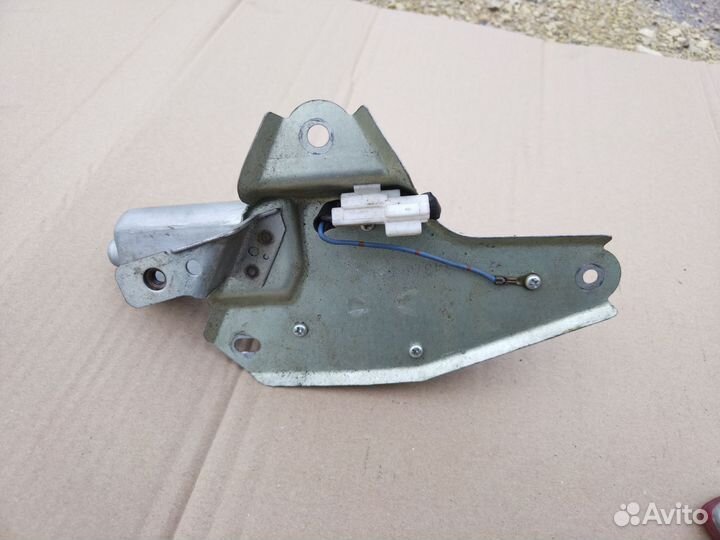 Моторчик заднего дворника Mazda Demio, Mazda 2 DY