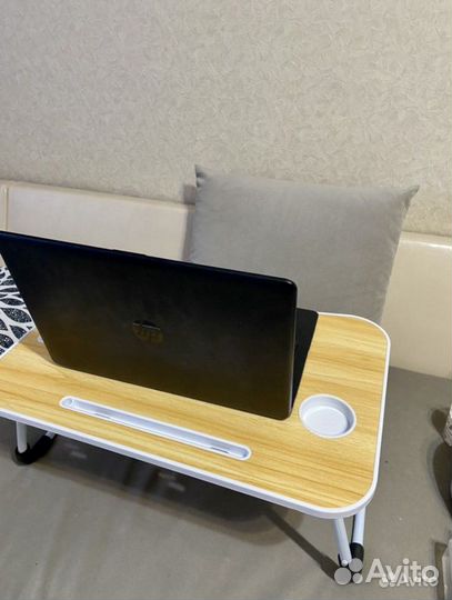 Столик для ноутбука