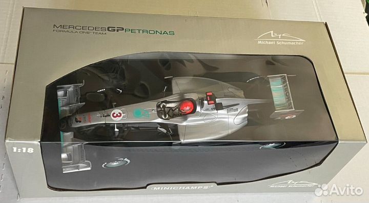 1:18 Michael Schumacher 2010 Mercedes 1/18