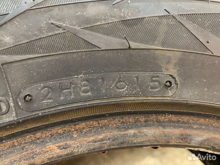 Toyo Observe G3-Ice 215/55 R16