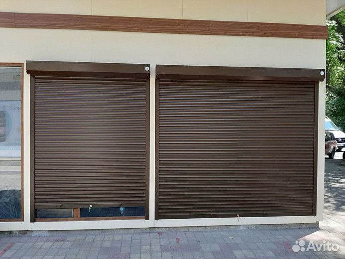 Алюминиевые роллеты на двери