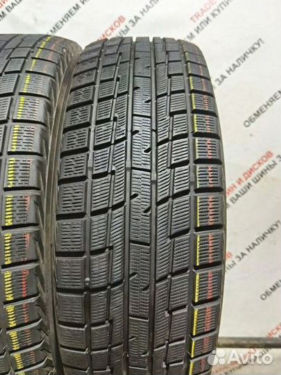 Yokohama Ice Guard IG30 215/60 R17 96H