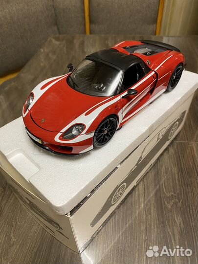 Porsche 918 spyder - 2015 1:18