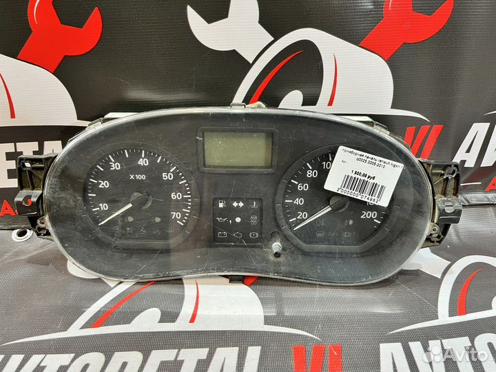 Приборная панель Renault logan 1