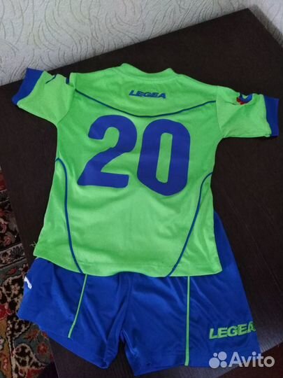 Детская футбольная форма