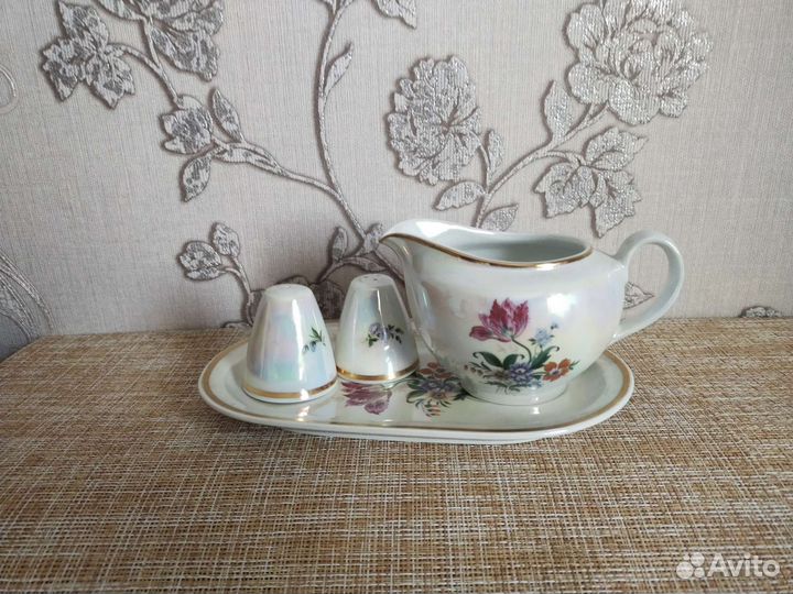 Столовый сервиз гдр,перламутр