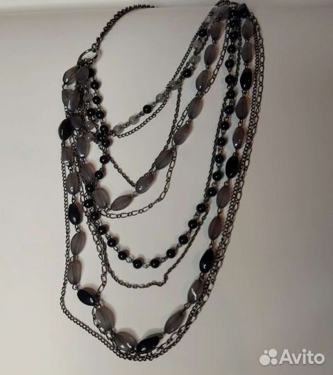 Бусы-колье в стиле Шанель