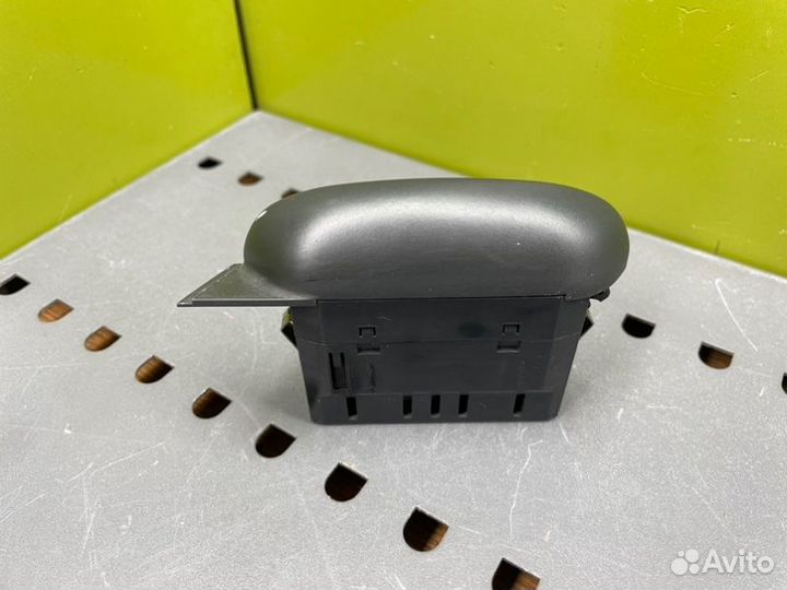 Дисплей парктроников Mercedes-Benz S-Class W220