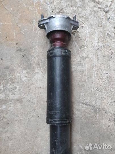 Задний амортизатор Mercedes W204