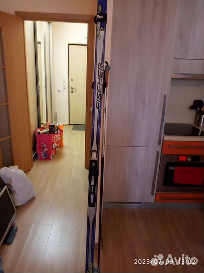 Беговые лыжи Fischer + палки KVT