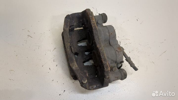 Суппорт Mercedes Vito W639, 2011