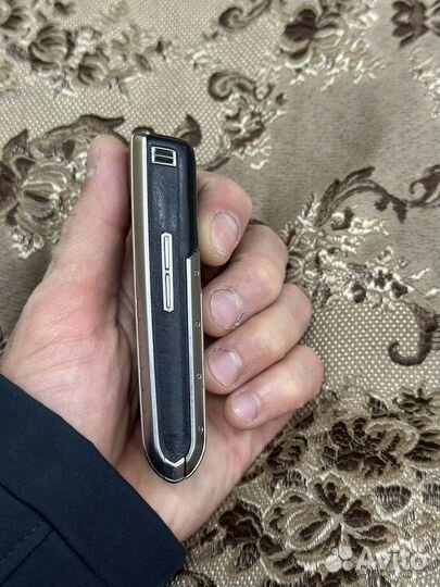 Vertu Ascent 2010, 8 ГБ