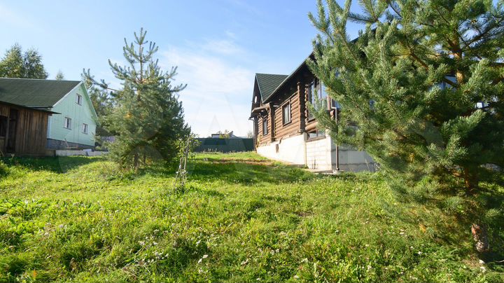 Дом 200 м² на участке 18 сот.