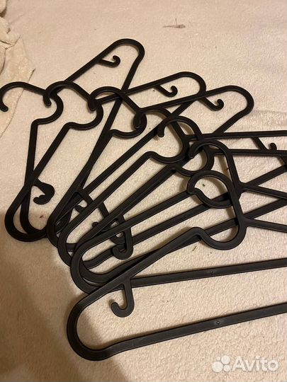 Плечики пластиковые