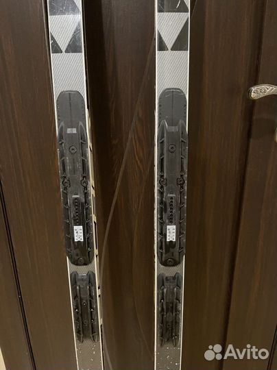 Беговые лыжи