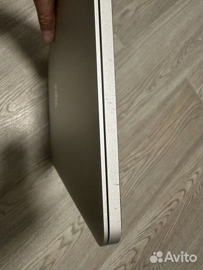 Apple MacBook Pro 13 Retina A1502