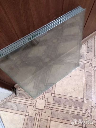 Стекло 5 с обработанным краем