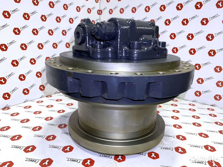 Мотор хода Komatsu PC300-8M0 708-8H-00440