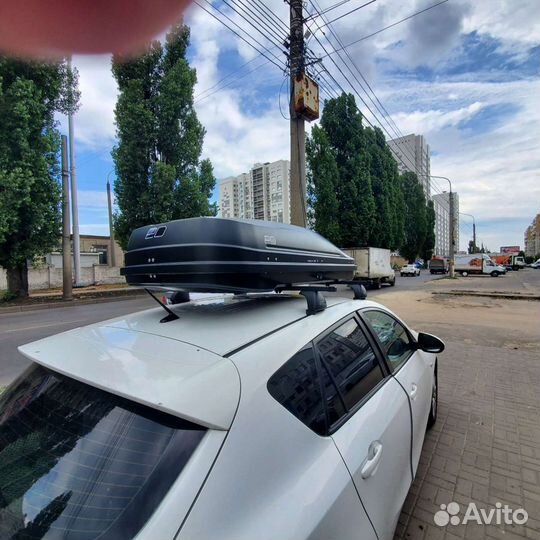 Бокс на Мазду 3