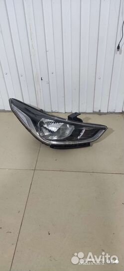 Фара левая на Хендай Солярис 2 с 17по20г