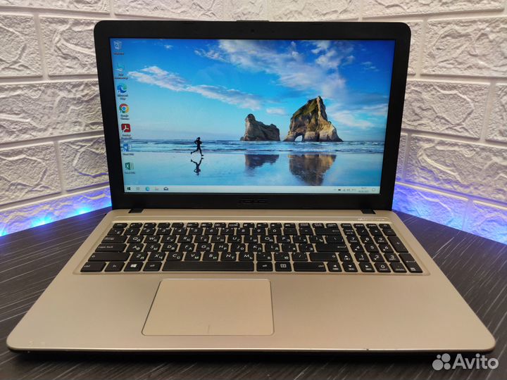 Отличный офисный ноутбук asus X540S, SSD