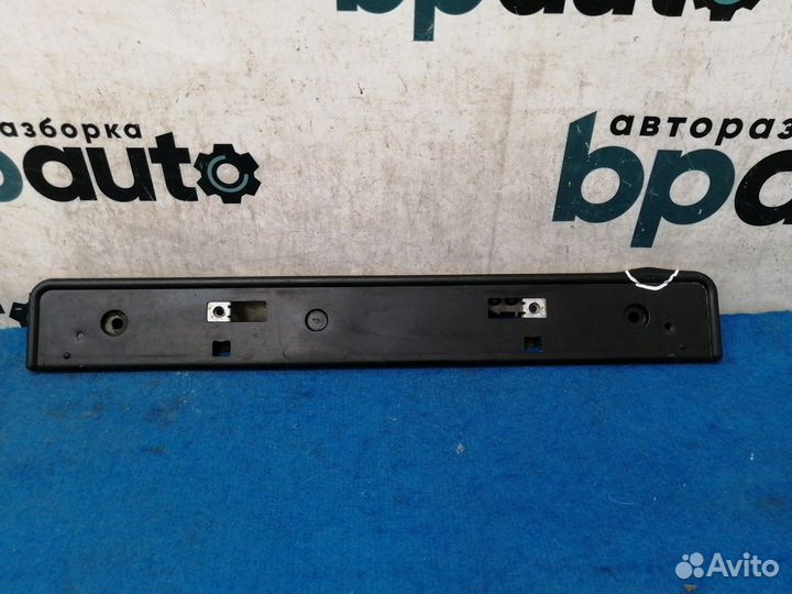 Площадка под номер переднего бампера 52114-42020