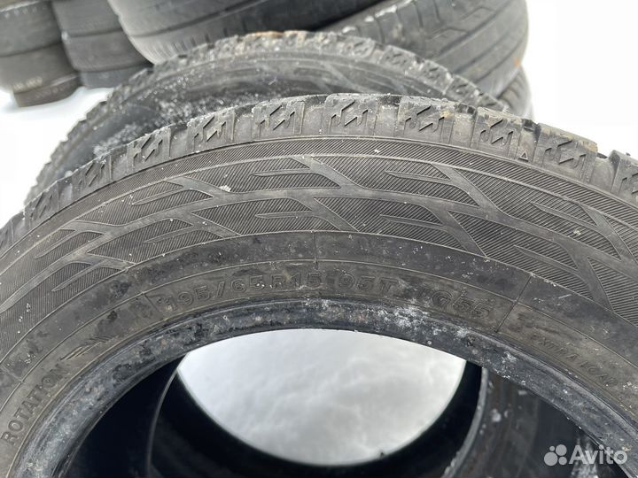 Yokohama Ice Guard Stud IG55 195/65 R15 95T