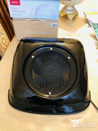 Пылесос настольный для маникюра