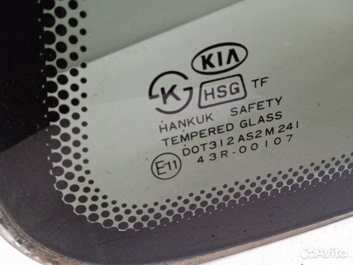 Стекло глухое зад. правое Kia Sportage 1 2.0 2002