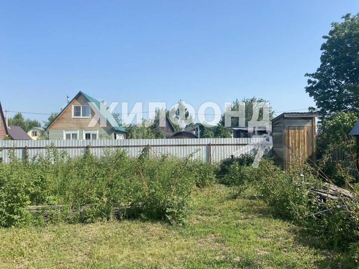 Дача 32 м² на участке 6 сот.