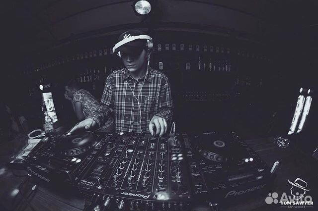 Диджей на праздник